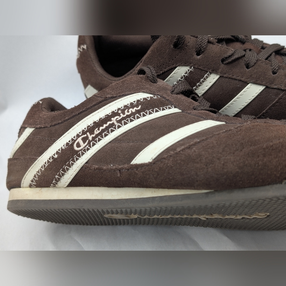 VTG Y2K 2000 CHAMPION Chocolate Brown Suede Leather Low top Sneakers 12 Women's